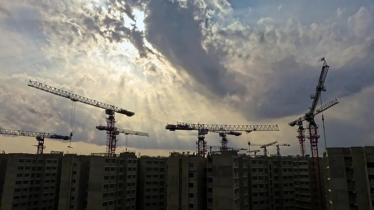 under construction property noida